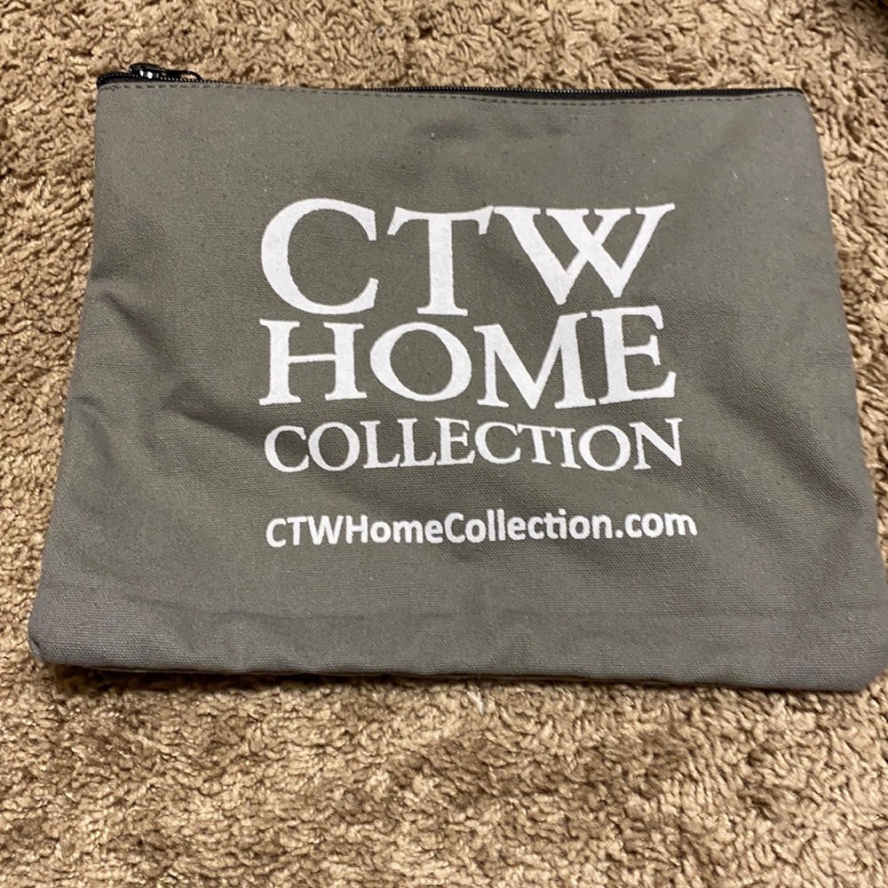 CTW zipper pouch